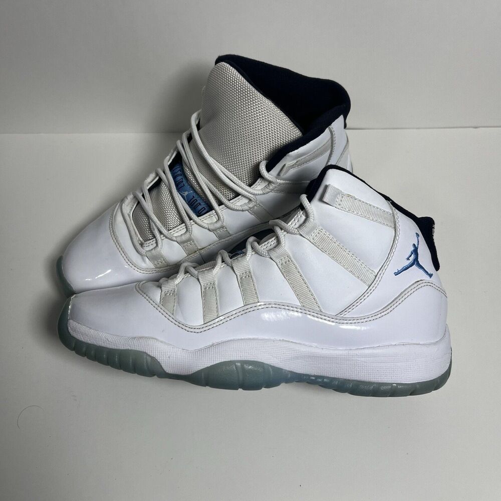 Size 5.5Y, 7 W- Jordan 11 Retro High Legend Blue